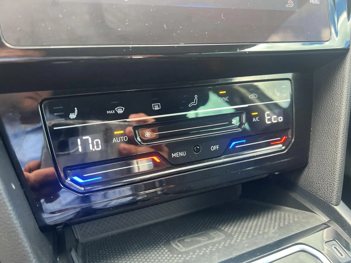 1.4 TSI PHEV GTE Business | Trekhaak | LED | DAB | A.Camera |