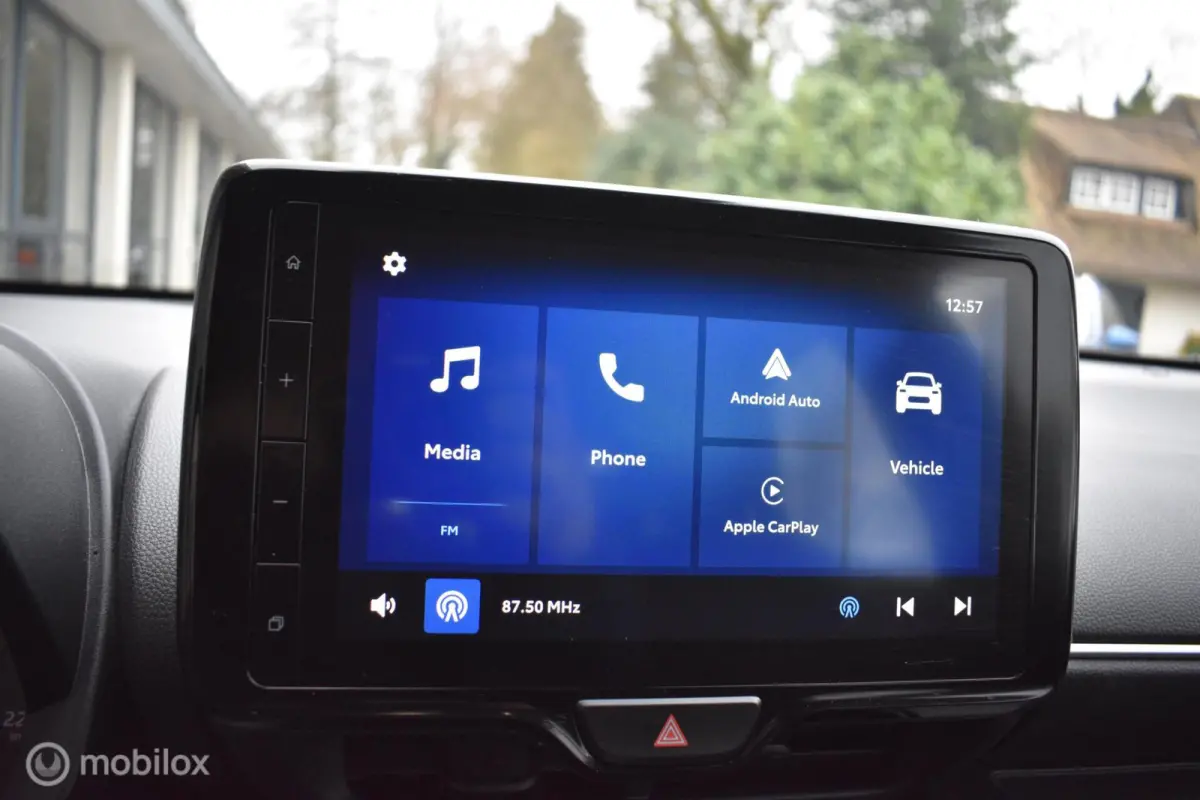 1.5 Centre-line AUT. 2024|Camera|Carplay