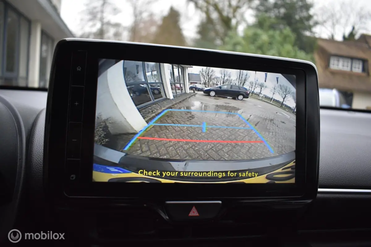 1.5 Centre-line AUT. 2024|Camera|Carplay