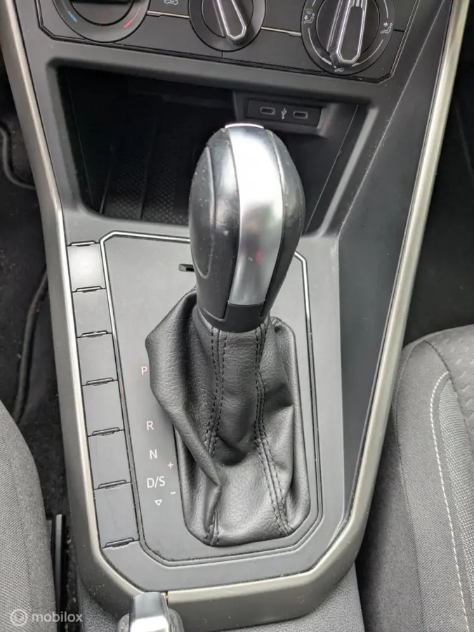 1.0 TSI Comfortline Automaat|Carplay