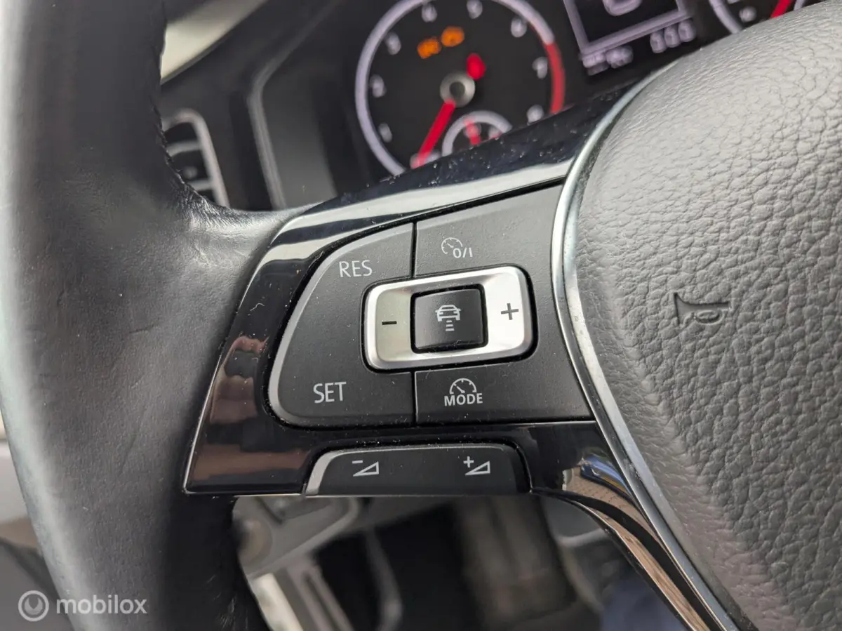 1.0 TSI Comfortline Automaat|Carplay
