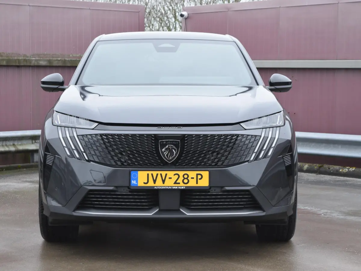 1.6 plug-in Hybrid 195 Allure PARKEERSENSOREN MET CAMERA | CLIMATE CONTROL | CRUISE CONTROL | DEMO
