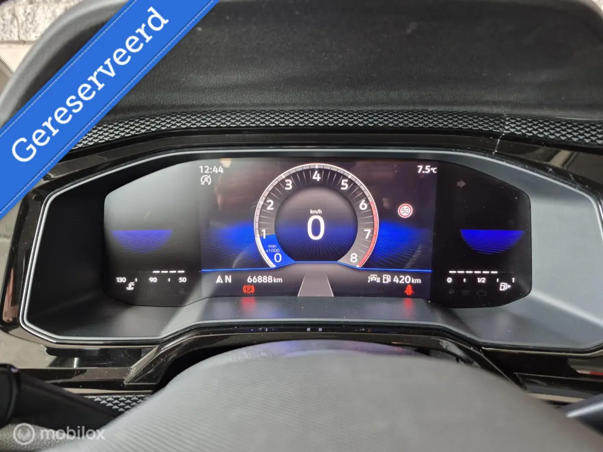 1.0 TSI Polo Carplay / Navi / Cruise / PDC / LED