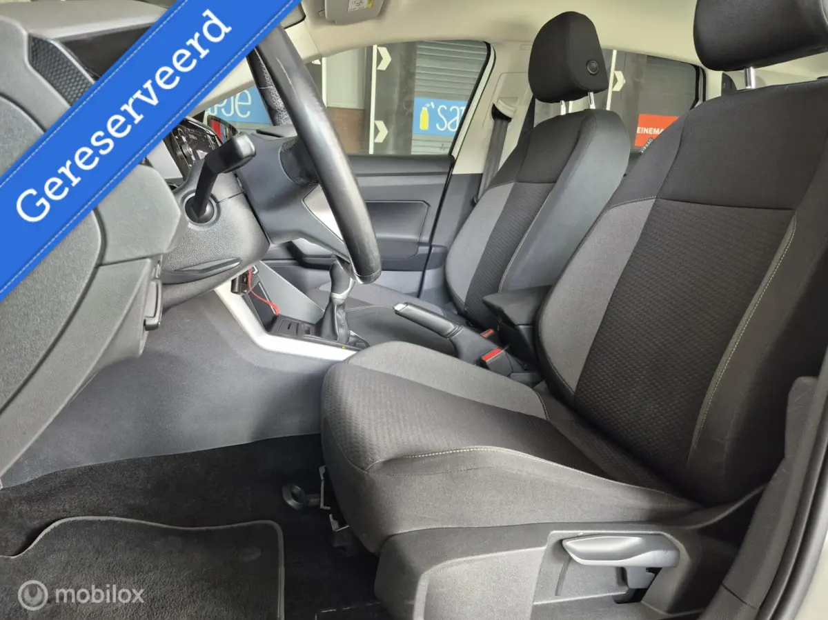 1.0 TSI Polo Carplay / Navi / Cruise / PDC / LED