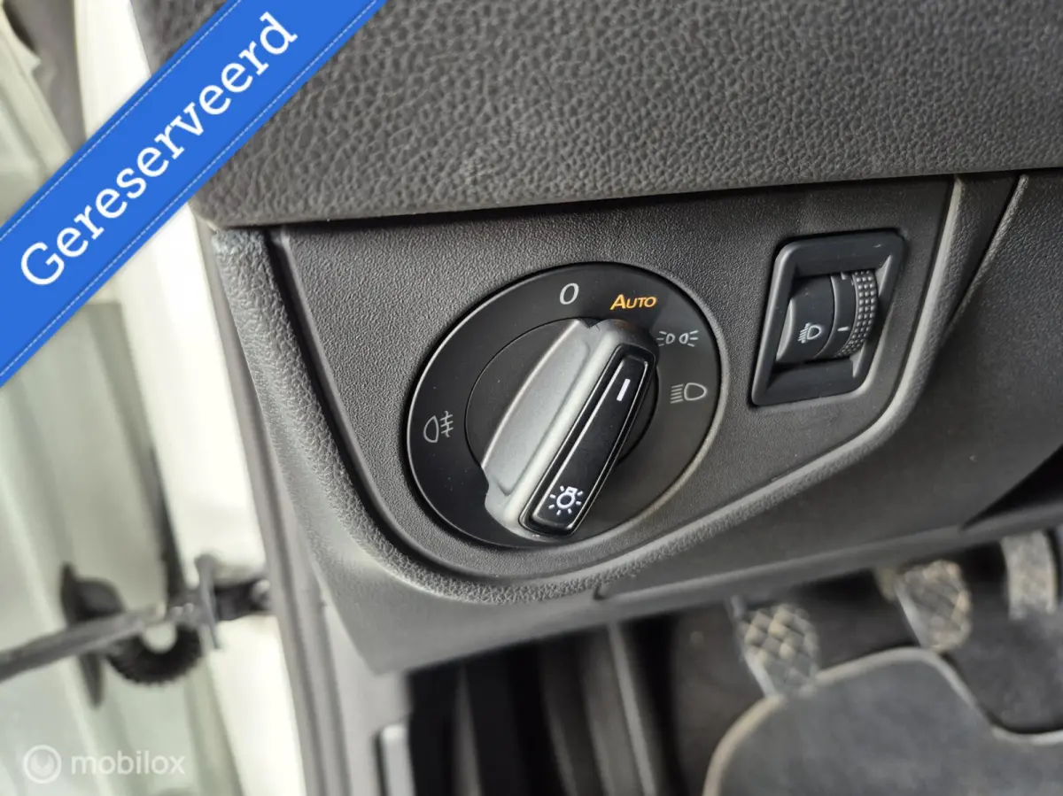 1.0 TSI Polo Carplay / Navi / Cruise / PDC / LED