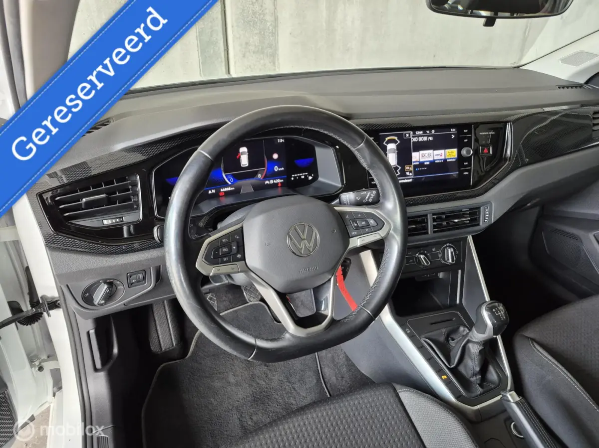 1.0 TSI Polo Carplay / Navi / Cruise / PDC / LED