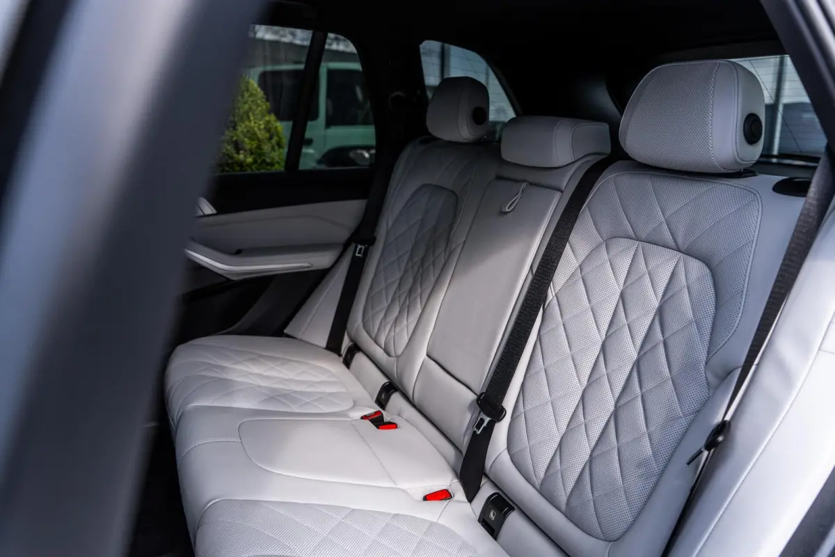 xDrive50e M-Pakket|21''|H&K|360°|HEAD-UP|INCL BTW