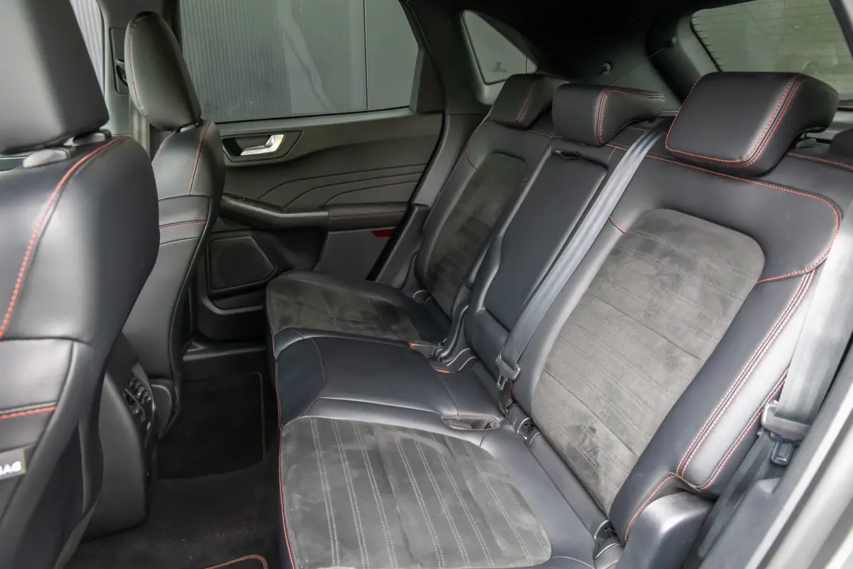 2.5 PHEV ST-Line X | Black Pack | 20 inch  | Adapt. Cruise | Camera V+A | B&O audio | 100% Dealer Onderhouden | Elektr. Klep | Dodehoek Detectie | Half Leder