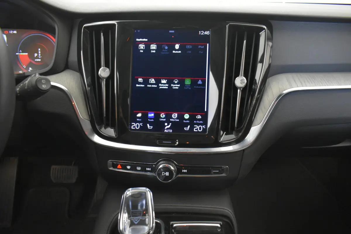 2.0 T6 Recharge AWD PHEV R-Design 342PK 360°Camera Vol Leder