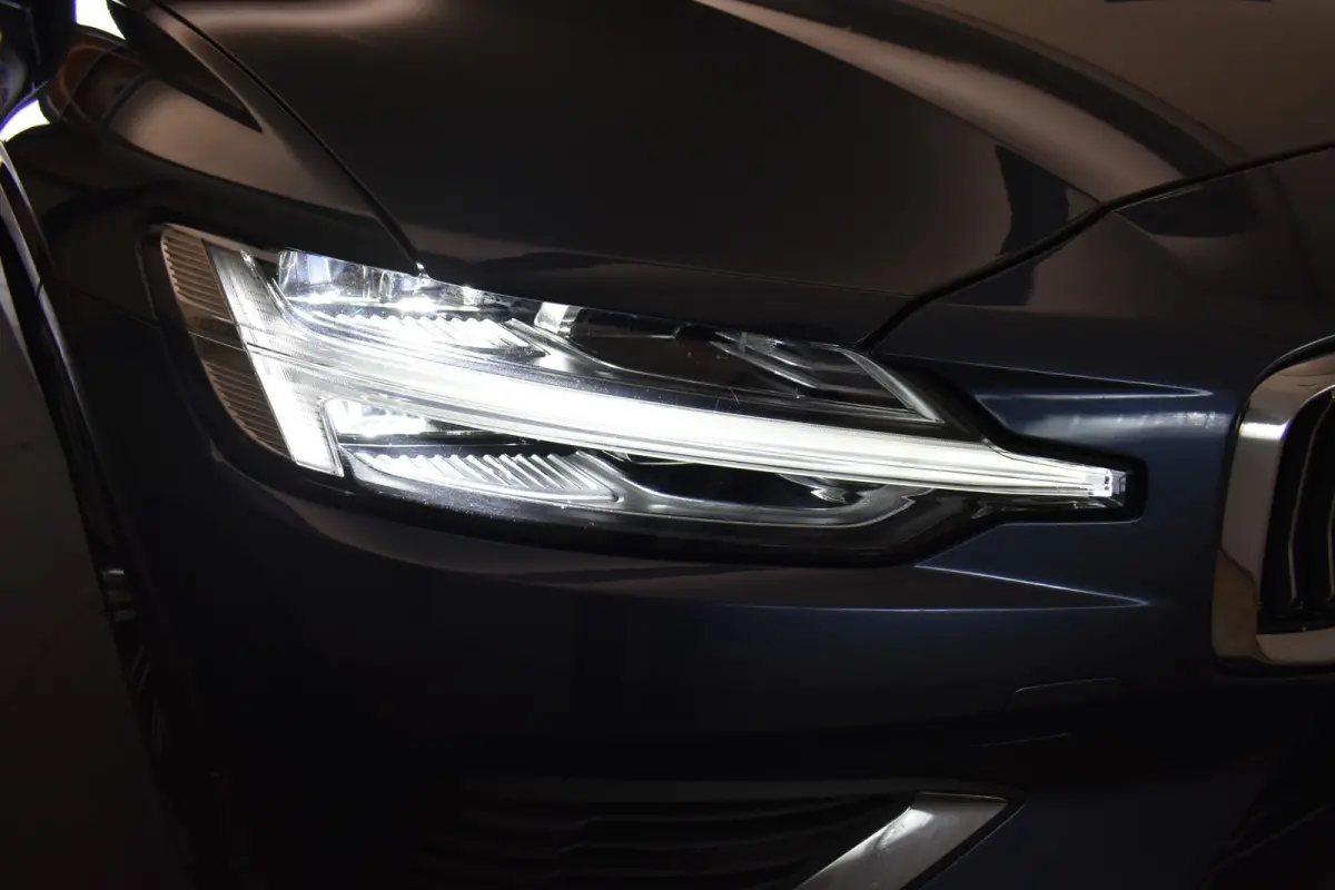 2.0 T6 Recharge AWD PHEV R-Design 342PK 360°Camera Vol Leder