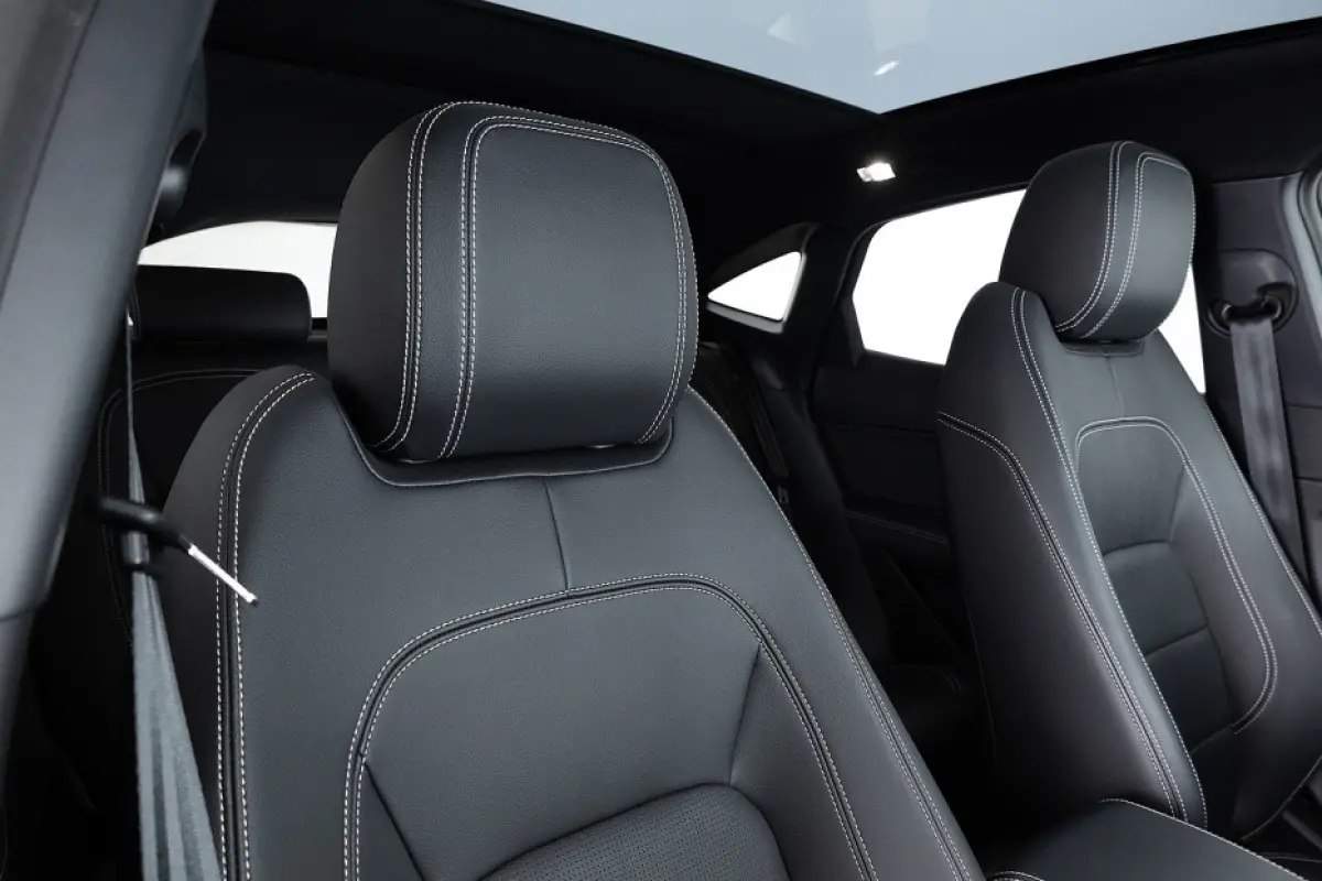 1.5 P300e AWD R-Dynamic S | PANORAMADAK | LEDER | EL. Stoelen
