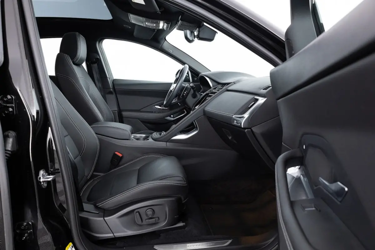 1.5 P300e AWD R-Dynamic S | PANORAMADAK | LEDER | EL. Stoelen