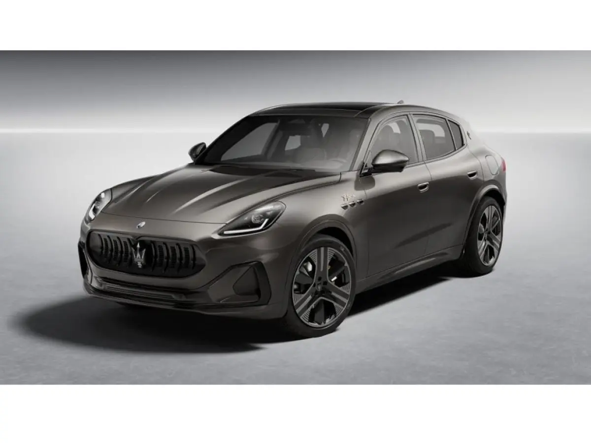 AWD Folgore 105kWh 550pk | WLTP 580km | Zwart leder met gele stiksels | Panoramadak | Head Up Display | Stoelverwarming voor en achter | Stoelventilatie | Stuurverwarming