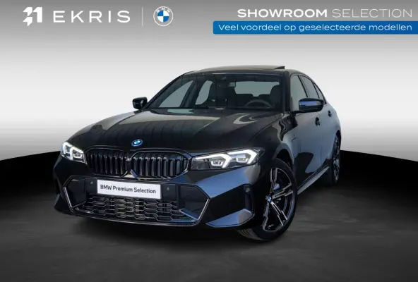 330e | M Sportpakket | Comfort Pack | Comfort Access | Achteruitrijcamera | Schuif-/kanteldak | Stoelverwarming | Trekhaak