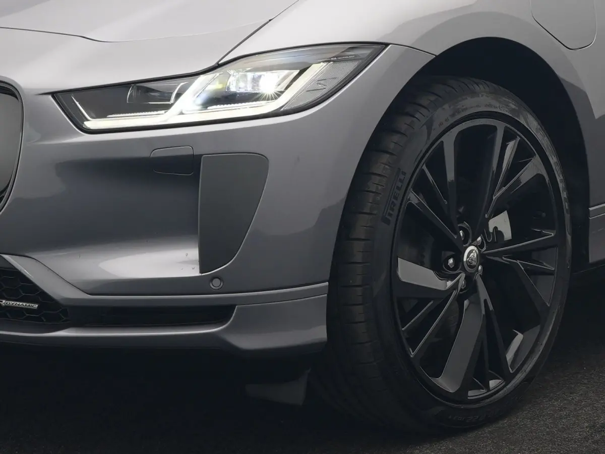 EV400 R-Dynamic 90kWh HSE FACELIFT MODEL INCL BTW | Luchtvering | Panodak | Adaptive Cruise | Lederen Schaalstoelen Memory & Ventilatie | Alcantara Hemel |  22"L.M | Head Up | Meridian Sound