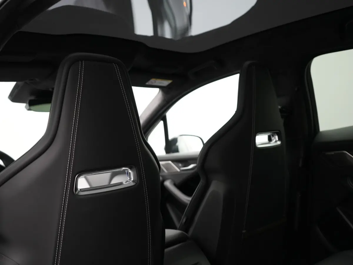 EV400 R-Dynamic 90kWh HSE FACELIFT MODEL INCL BTW | Luchtvering | Panodak | Adaptive Cruise | Lederen Schaalstoelen Memory & Ventilatie | Alcantara Hemel |  22"L.M | Head Up | Meridian Sound