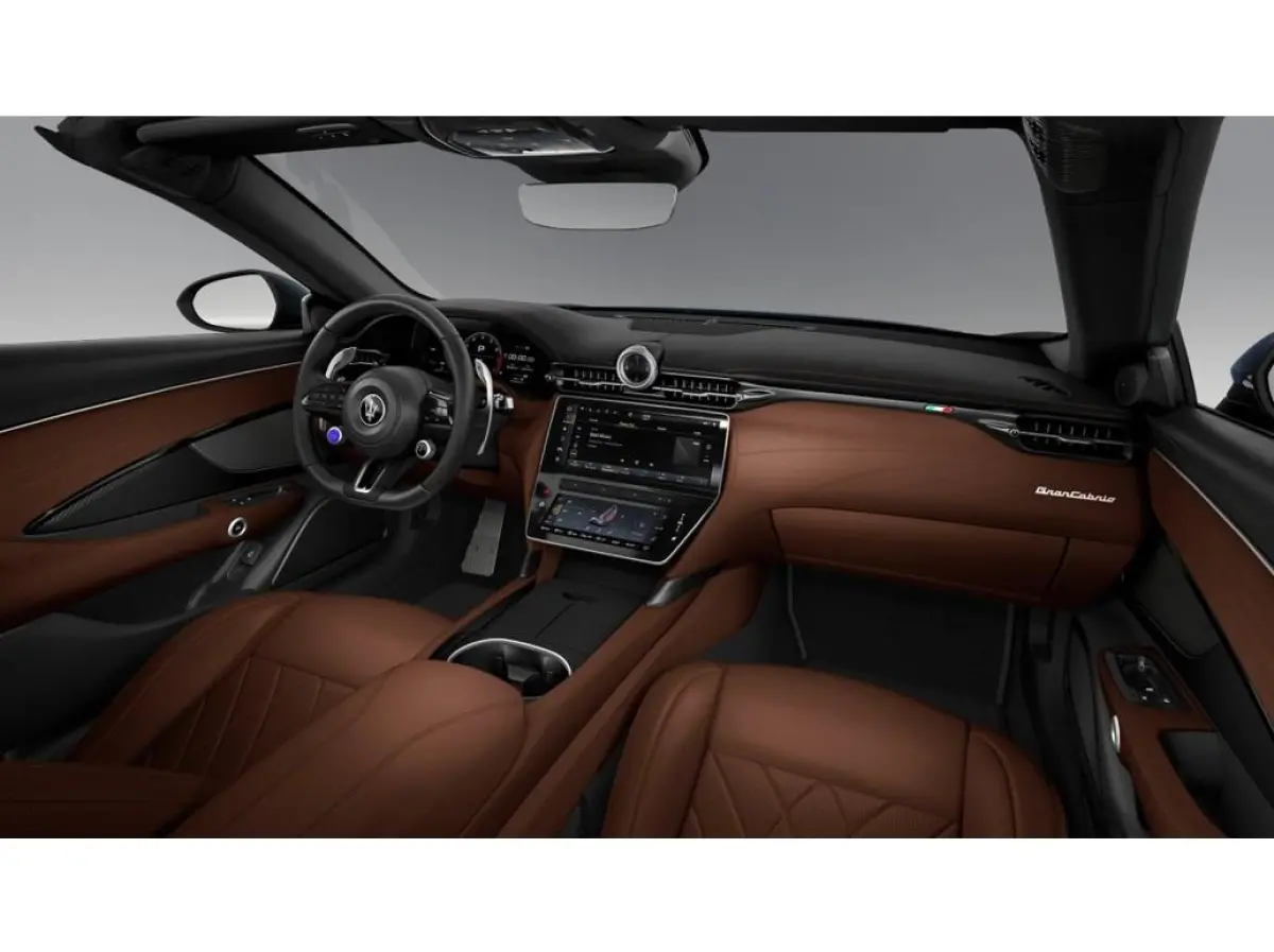 Trofeo 3.0 V6 Twin Turbo | 550 pk | Blu Maserati| Head Up Display | Sonus Faber Premium Audio | Comfort package