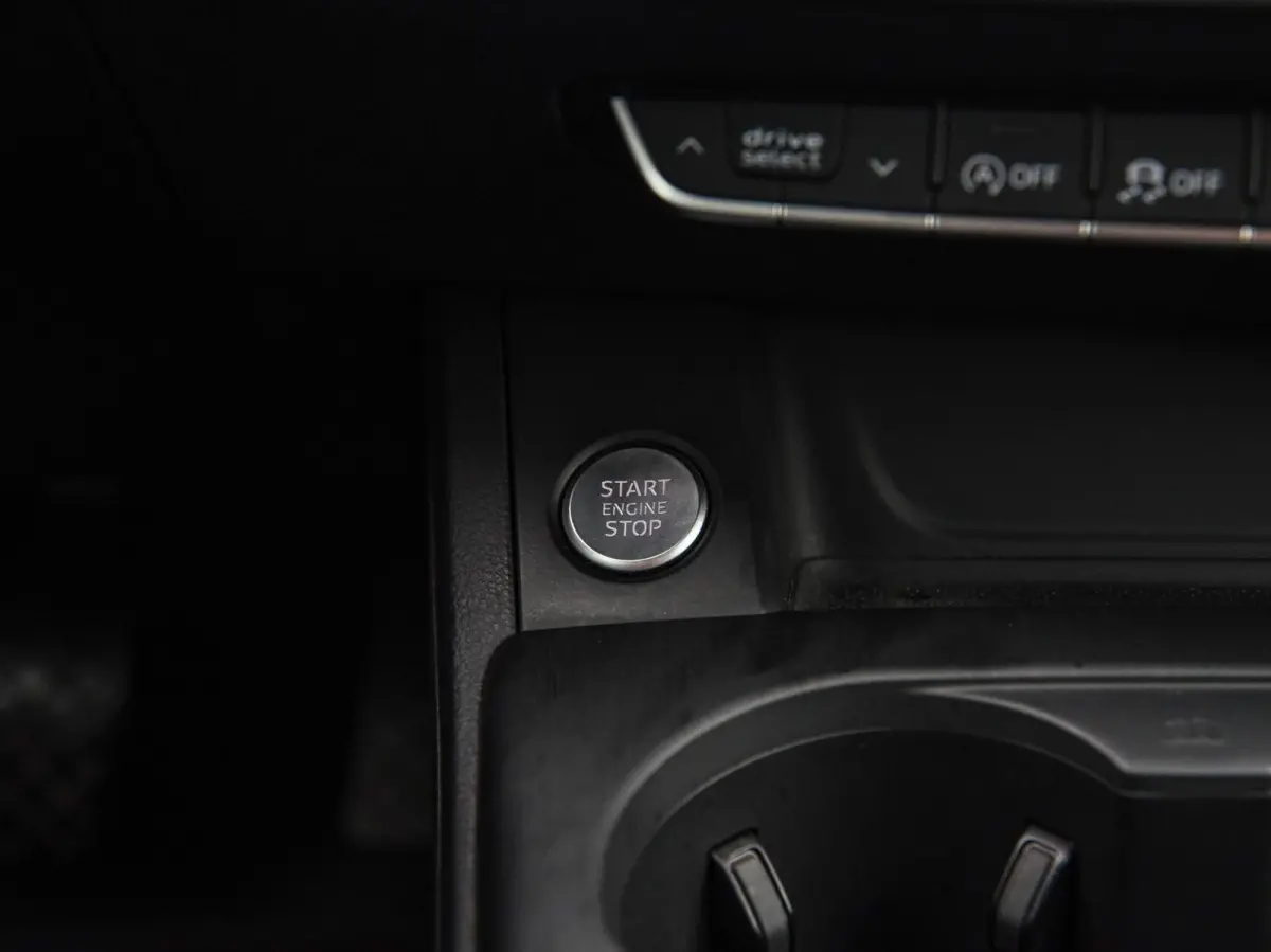 2.0 TDI 190 PK S-tronic Aut. Sport Pro Line Trekhaak Camera Xenon Navigatie 18"
