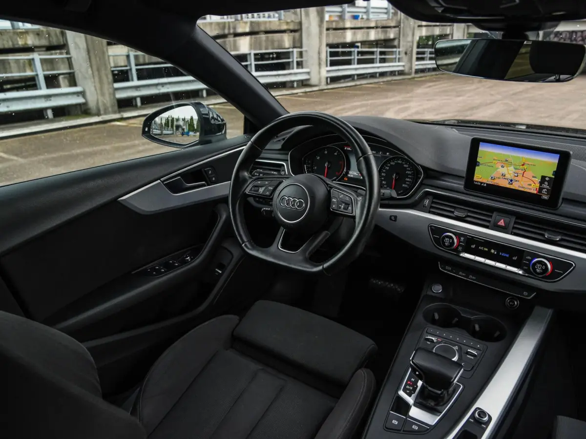 2.0 TDI 190 PK S-tronic Aut. Sport Pro Line Trekhaak Camera Xenon Navigatie 18"