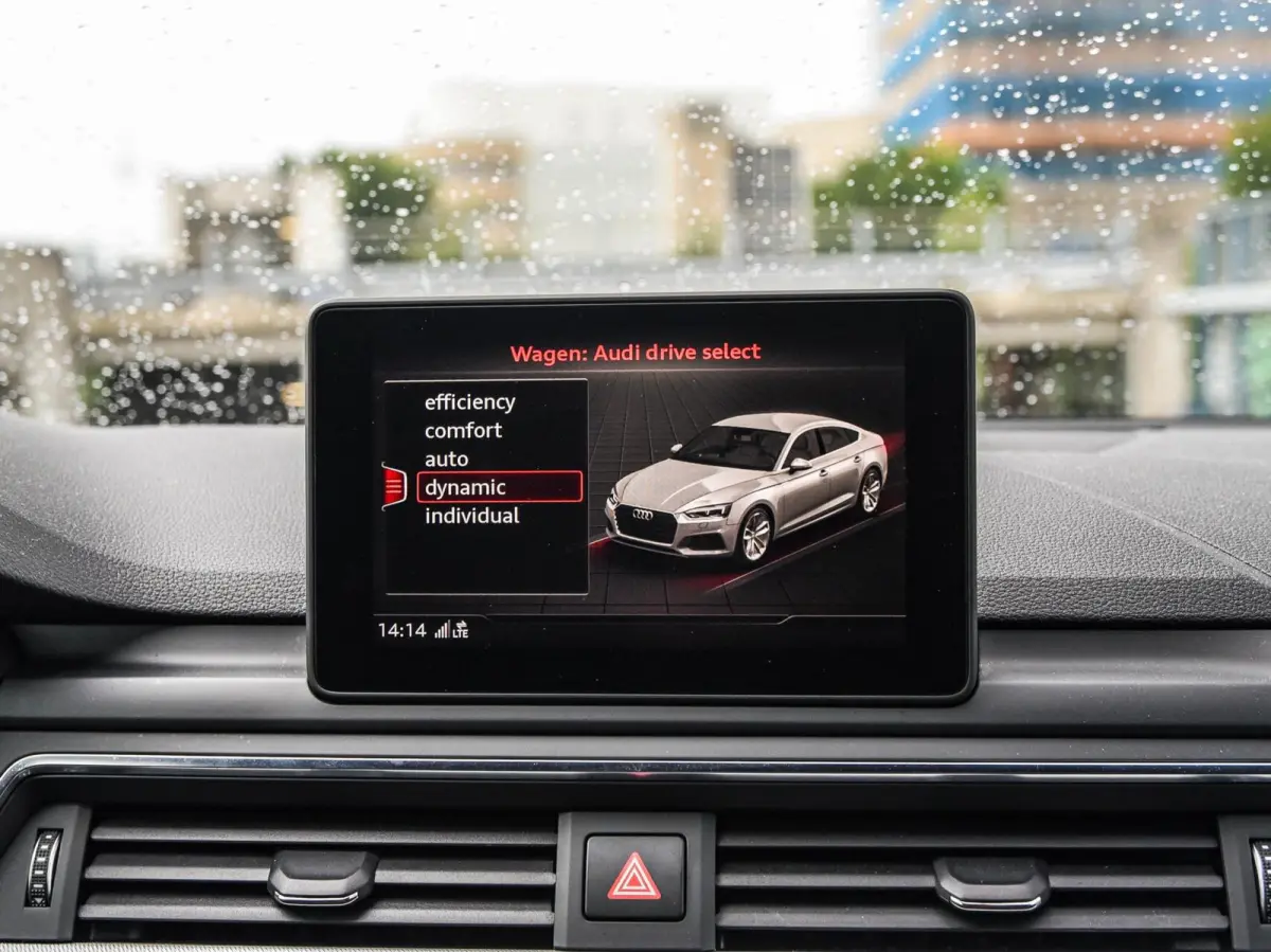 2.0 TDI 190 PK S-tronic Aut. Sport Pro Line Trekhaak Camera Xenon Navigatie 18"