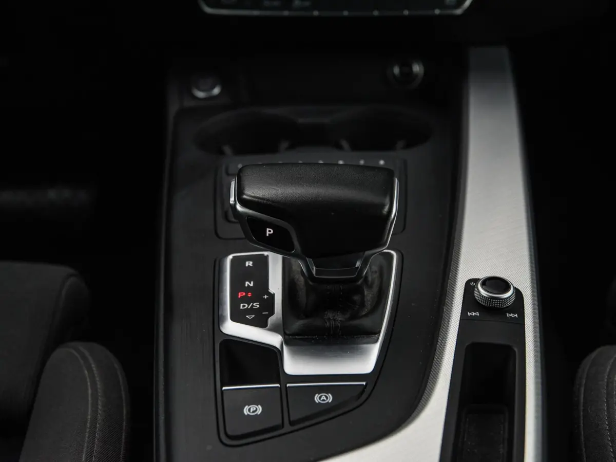 2.0 TDI 190 PK S-tronic Aut. Sport Pro Line Trekhaak Camera Xenon Navigatie 18"
