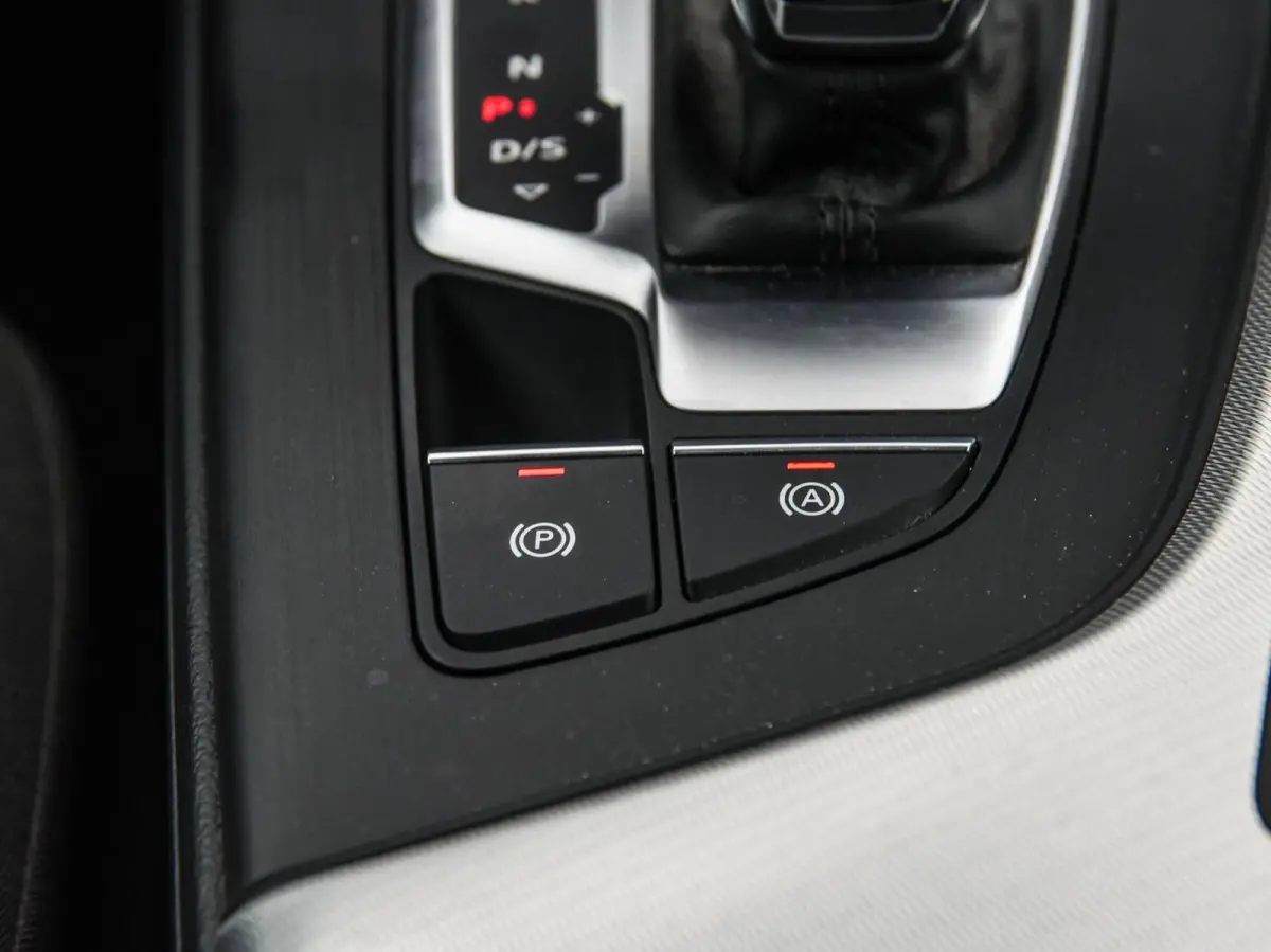 2.0 TDI 190 PK S-tronic Aut. Sport Pro Line Trekhaak Camera Xenon Navigatie 18"