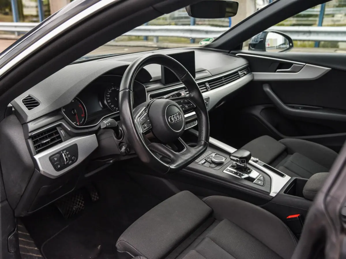 2.0 TDI 190 PK S-tronic Aut. Sport Pro Line Trekhaak Camera Xenon Navigatie 18"