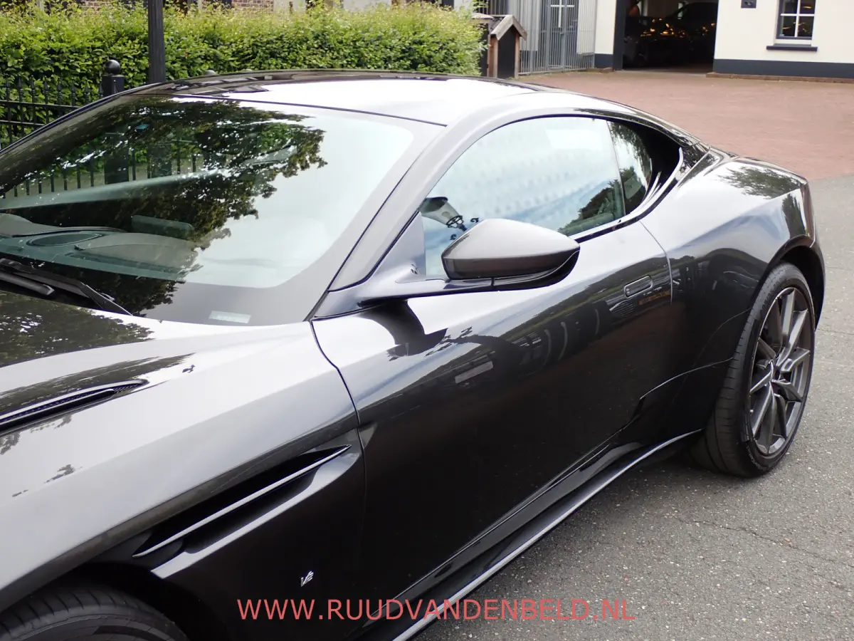 5.2 V12 LAUNCH EDITION / B&O / NL-AUTO + AM-DEALER-ONDERHOUDEN