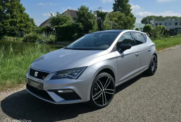 1.4 TSI FR DSG / Navi / Carplay / Trekh. / LED