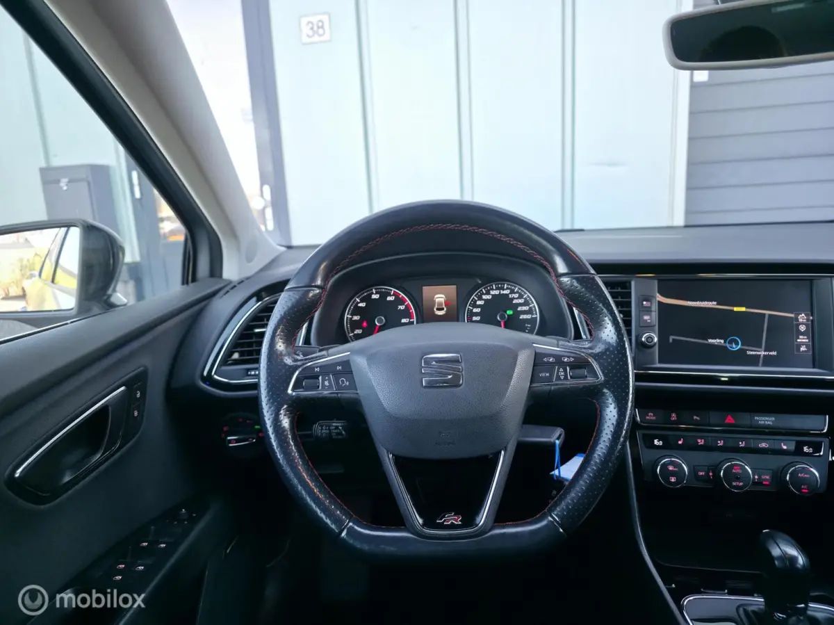 1.4 TSI FR DSG / Navi / Carplay / Trekh. / LED