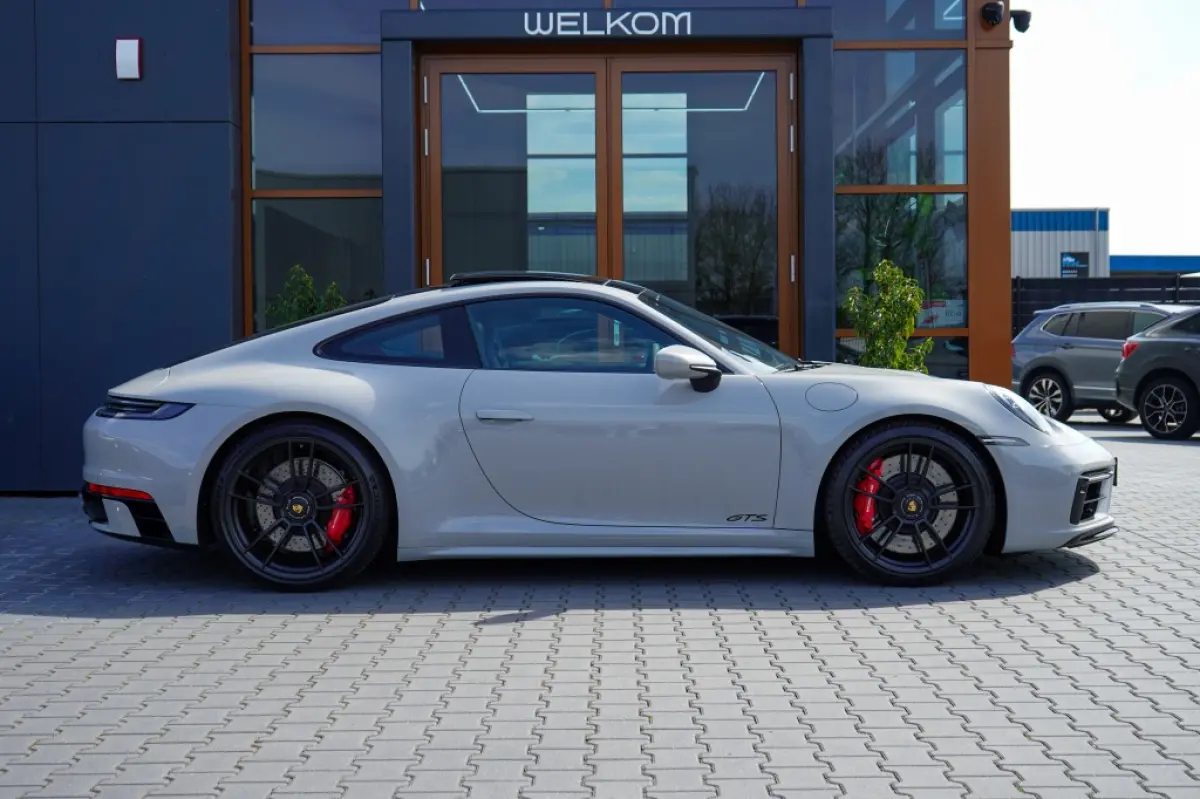992 3.0 Carrera GTS | Krijt | Pano | Bose | Sportuitlaat