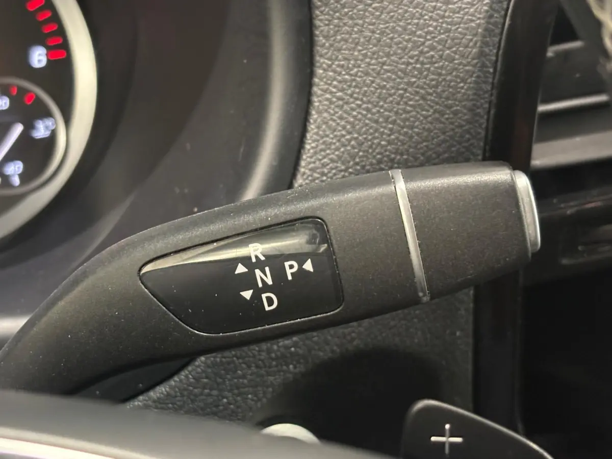 114 CDI Extra Lang Automaat Airco ACC Camera Navigatie Apple Carplay/Android Auto Trekhaak Parkeersensoren