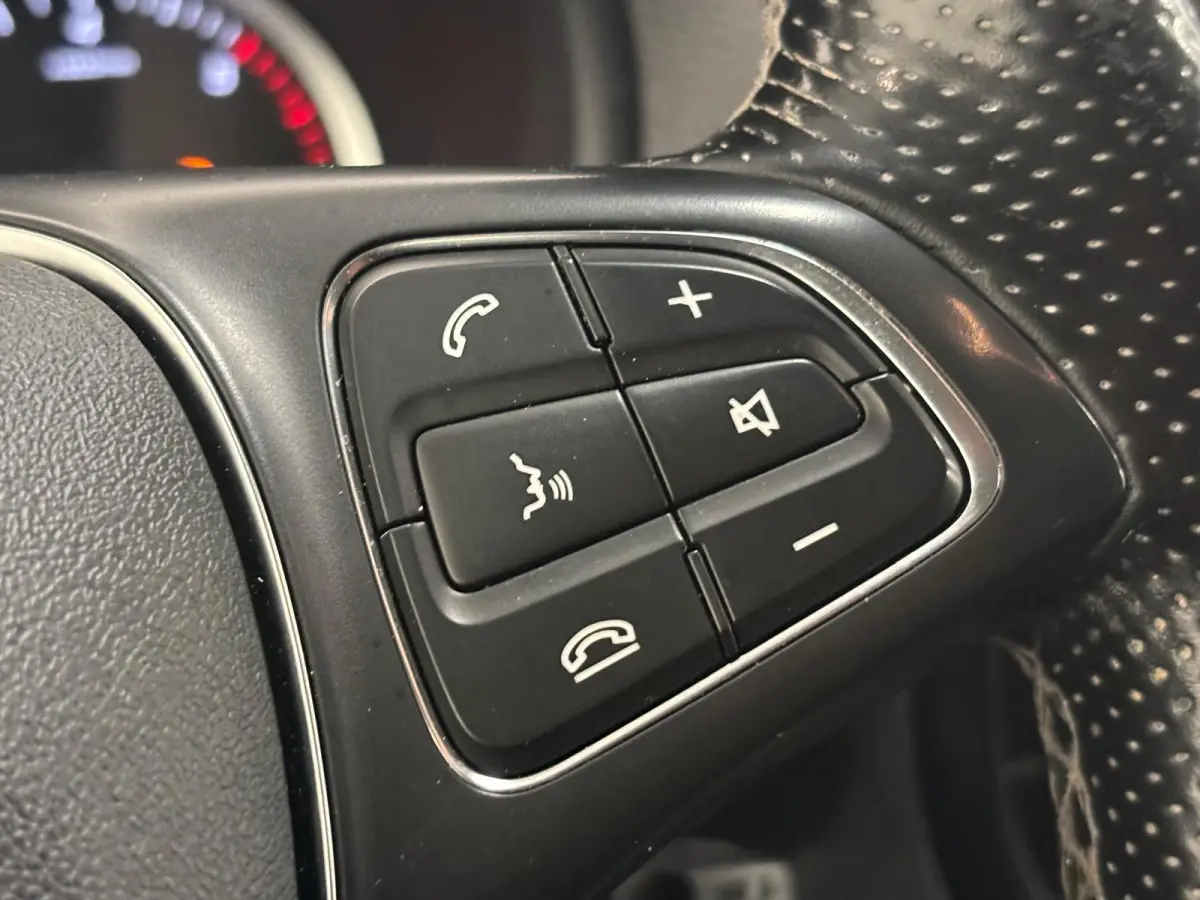 114 CDI Extra Lang Automaat Airco ACC Camera Navigatie Apple Carplay/Android Auto Trekhaak Parkeersensoren