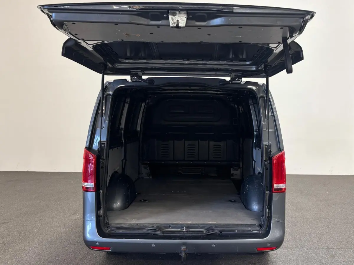 114 CDI Extra Lang Automaat Airco ACC Camera Navigatie Apple Carplay/Android Auto Trekhaak Parkeersensoren