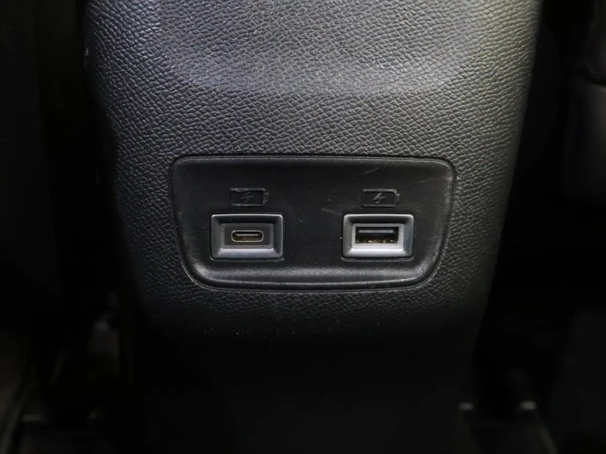 1.2 Hybride eDSC6 145 GT Automaat Carplay 3D Cockpit Clima Camer