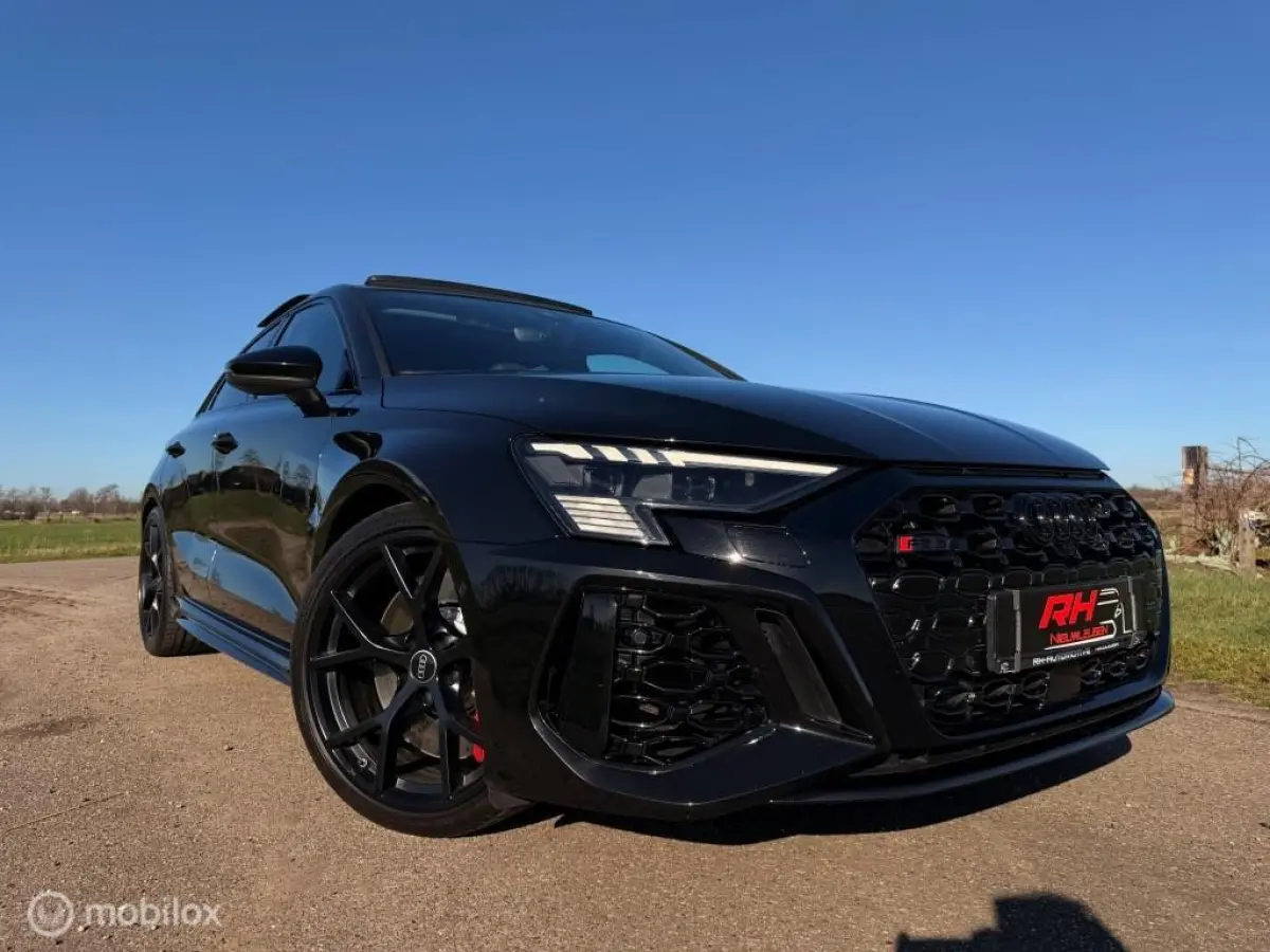RS 3 2.5 TFSI RS3 Full option ! PANO/KEYLESS/HEAD-UP/