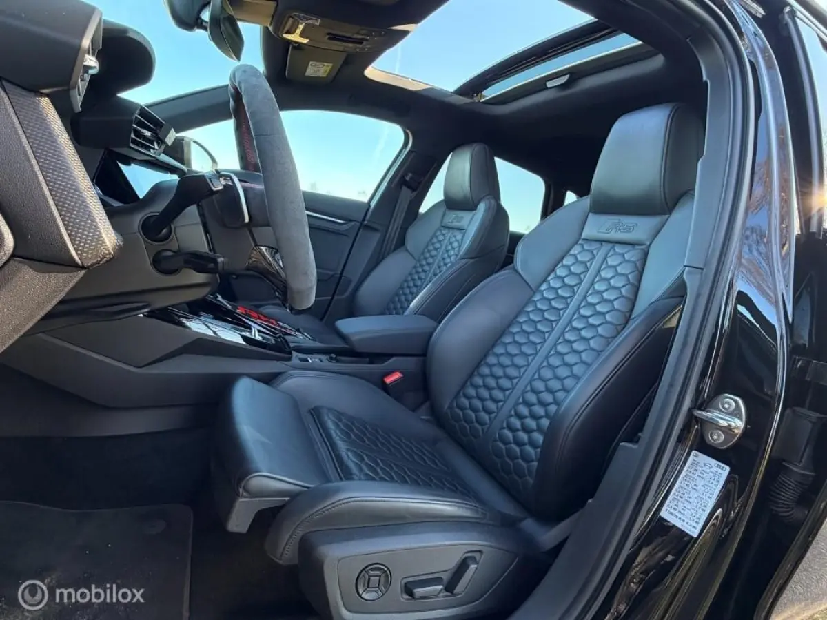 RS 3 2.5 TFSI RS3 Full option ! PANO/KEYLESS/HEAD-UP/