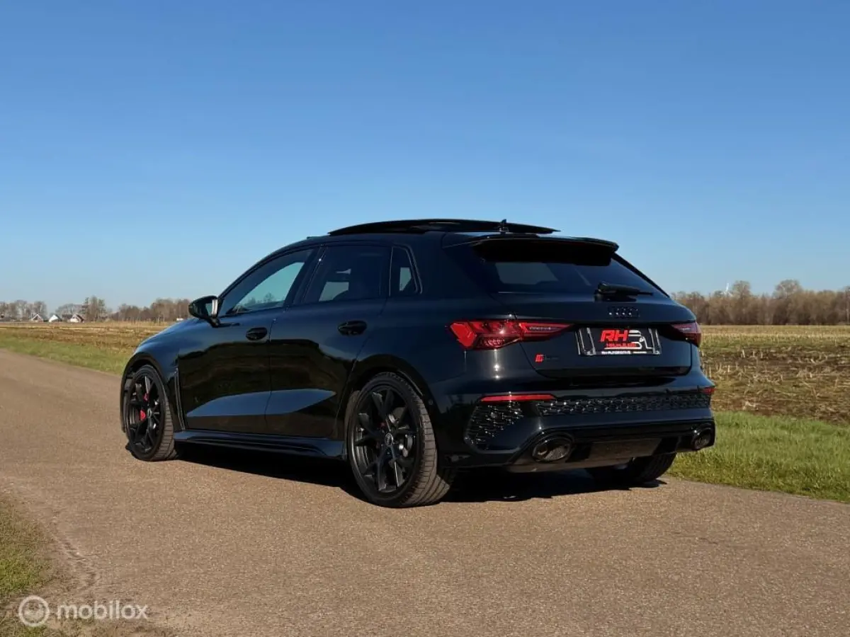 RS 3 2.5 TFSI RS3 Full option ! PANO/KEYLESS/HEAD-UP/
