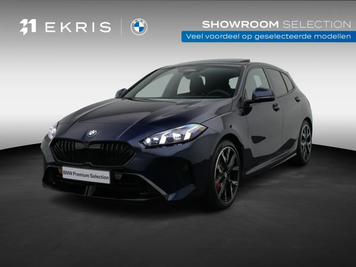 120 M Sportpakket Pro | Premium Pack | Stuurwielrand Verwarmd | Panoramadak | Elektrisch Verstelbare Sportstoelen | Driving Assistant Plus | Harman Kardon | 19''