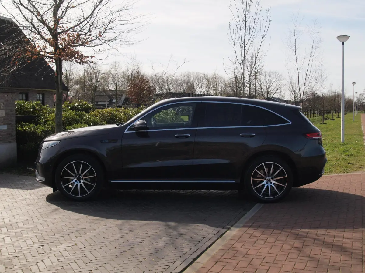 400 4MATIC Business Solution AMG 80 kWh | SOH 94% | Panoramadak | Buremester | Head-Up Display | 360 Camera |