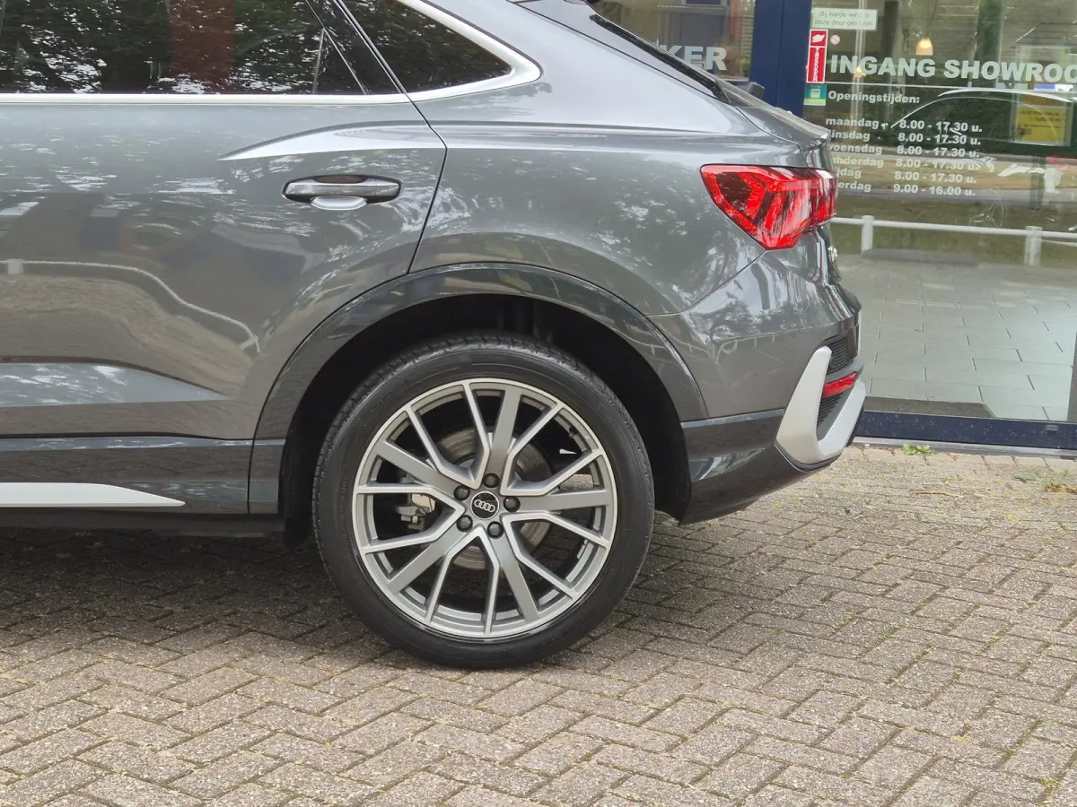 45 TFSI e S Edition | SOH 92,8% | Navigatie | Apple Carplay | Parkeersensoren + Camera | Cruise Control | Licht metalen velgen
