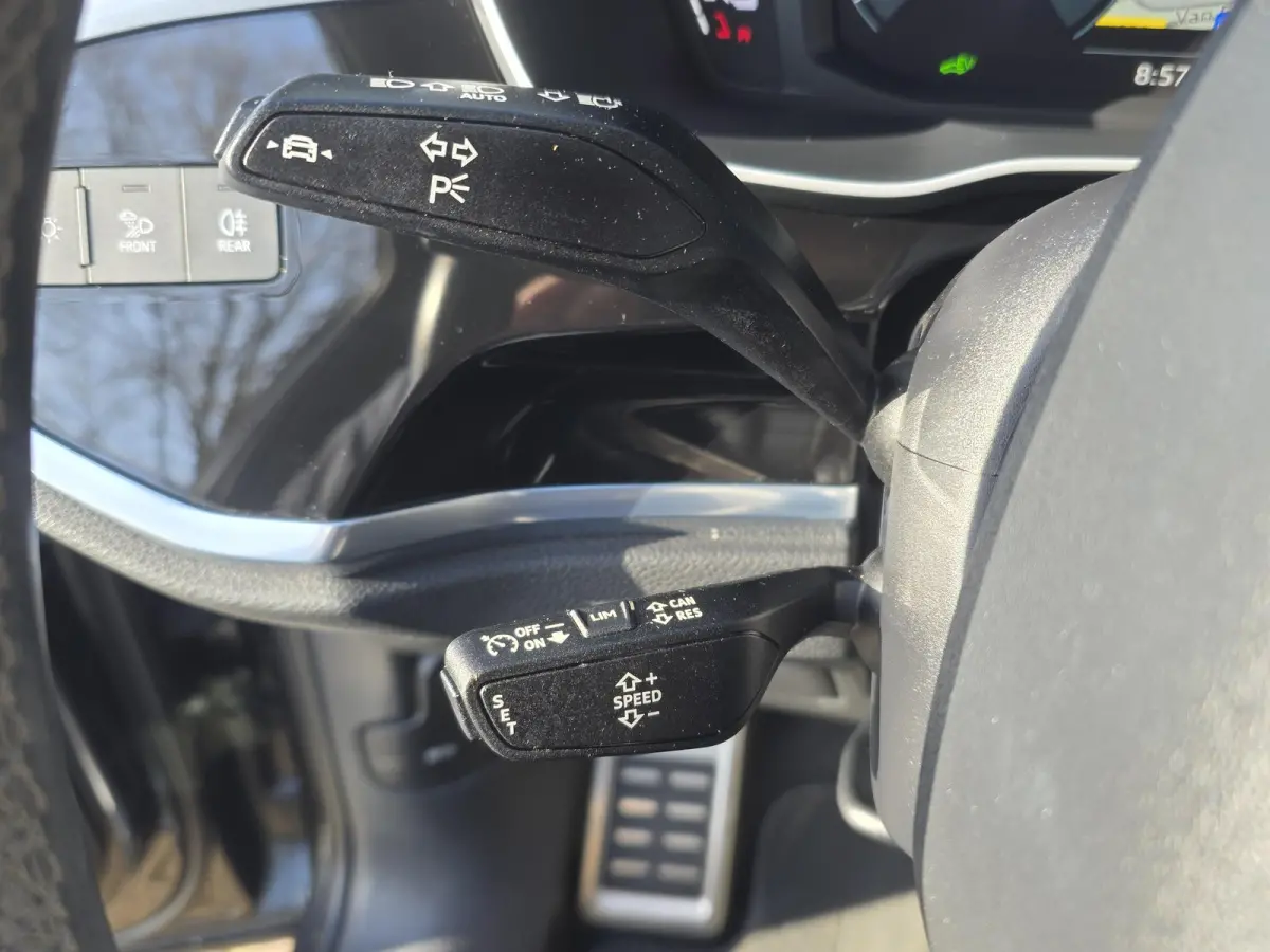 45 TFSI e S Edition | SOH 92,8% | Navigatie | Apple Carplay | Parkeersensoren + Camera | Cruise Control | Licht metalen velgen