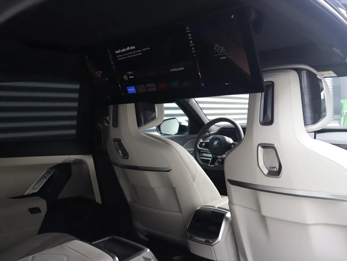 xDrive60 | High Executive | M Sportpakket Pro | Executive Lounge | Rear-Seat Entertainment Experience | Driving Assistant Prof. | Head-Up | Stoel Massage & Ventilatie | SOH 100% | 20'' LMV