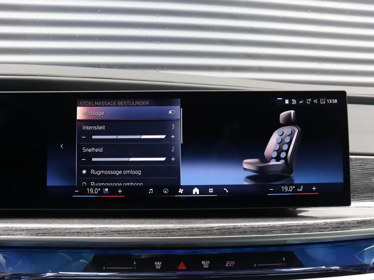 xDrive60 | High Executive | M Sportpakket Pro | Executive Lounge | Rear-Seat Entertainment Experience | Driving Assistant Prof. | Head-Up | Stoel Massage & Ventilatie | SOH 100% | 20'' LMV