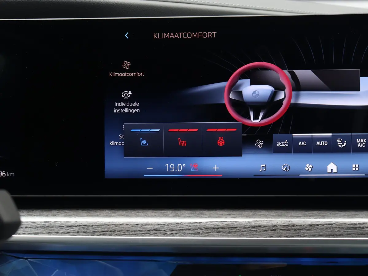 xDrive60 | High Executive | M Sportpakket Pro | Executive Lounge | Rear-Seat Entertainment Experience | Driving Assistant Prof. | Head-Up | Stoel Massage & Ventilatie | SOH 100% | 20'' LMV