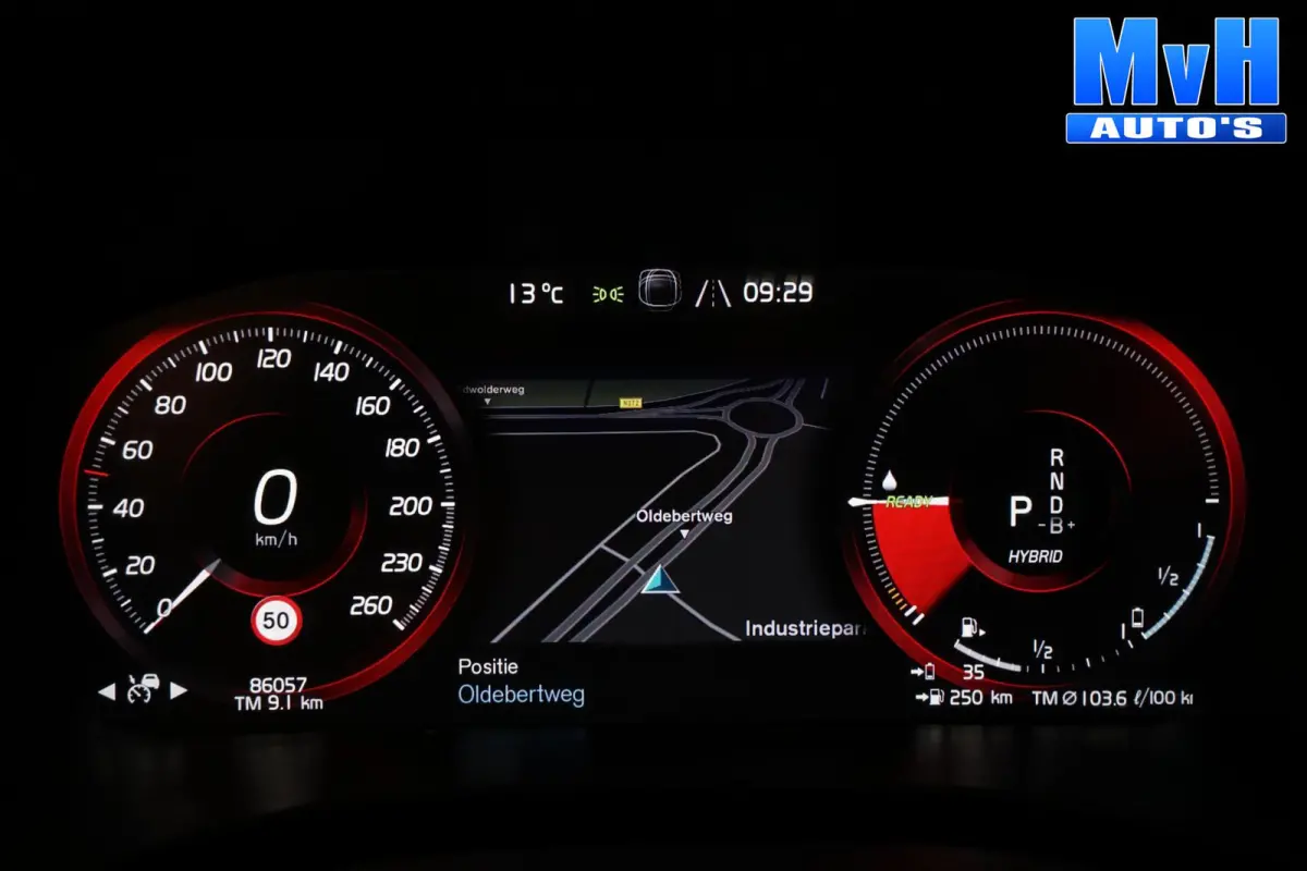 2.0 PHEV T6 AWD R-Design|PANO|H/K|TREKH|SOH93%