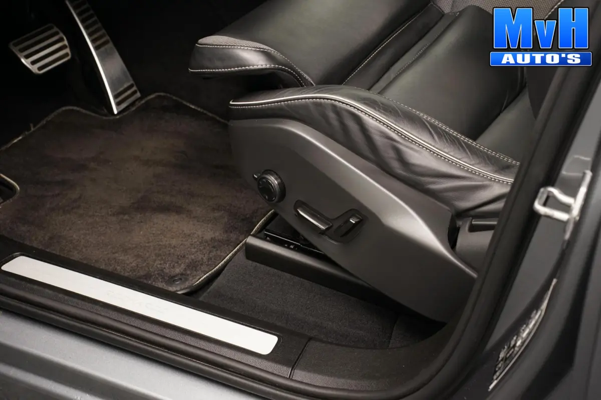 2.0 PHEV T6 AWD R-Design|PANO|H/K|TREKH|SOH93%