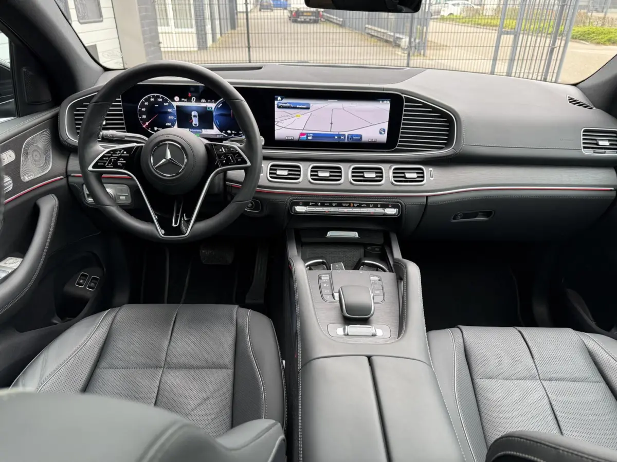 400 e 4MATIC AMG MASSAGE PANO HEADUP FULL OPTIONS