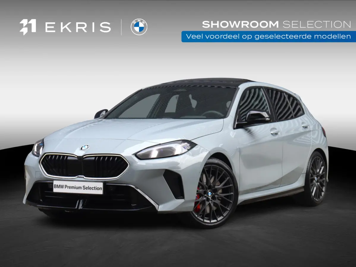 5-deurs 120 | M Sportpakket Pro | Panodak | Head-Up | Harman Kardon | Elektr. Stoelen | Driving Assistant Plus | Comfort Access | Parking Assistant Plus | M Stoelen | 19'' LMV