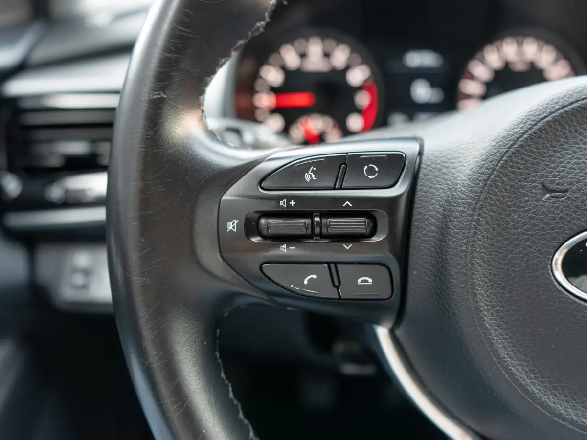 1.0 T-GDi DynamicLinePlusLine | 120PK | Keyless | Navi | Clima | Cruise |